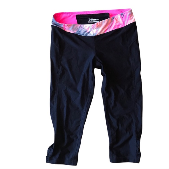Xersion Capri Leggings Black - Picture 1 of 6